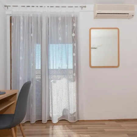 Apartmani Cesljar Makarska Exterior photo