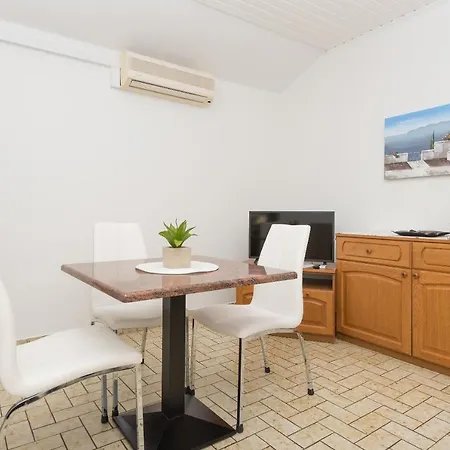 Apartmani Cesljar Makarska Exterior photo