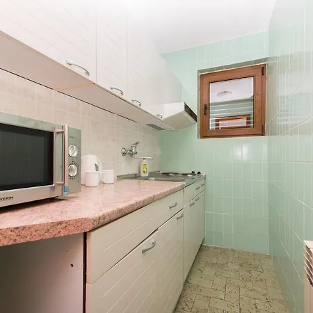 Apartmani Cesljar Makarska Exterior photo