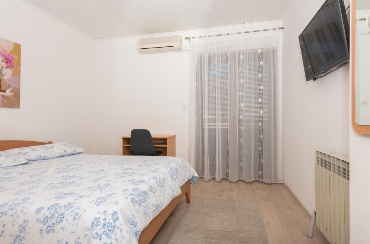 Apartment Cesljar *