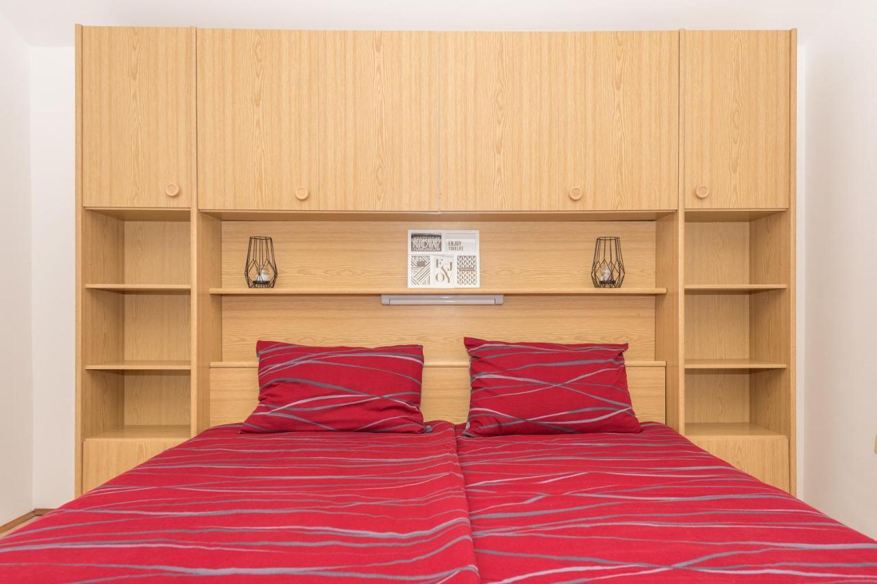 Cesljar Apartment *
