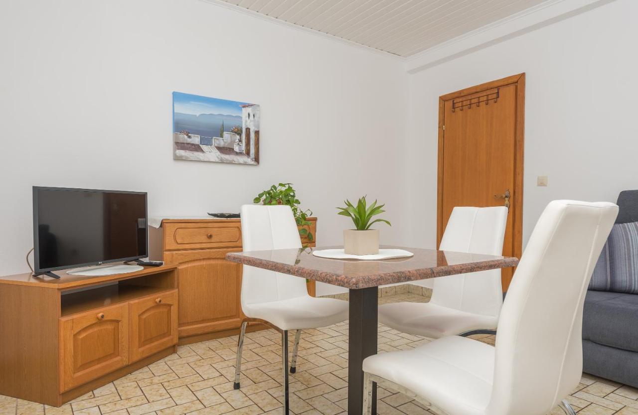 Cesljar Apartment