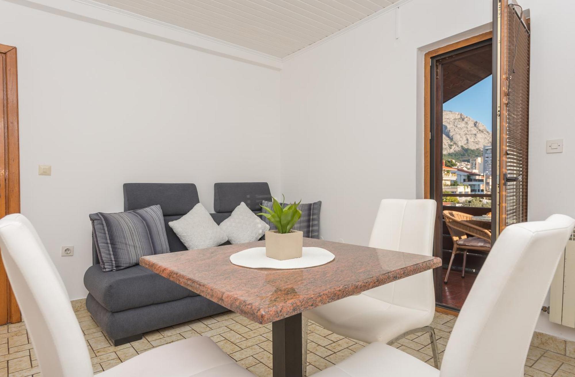 Cesljar Apartment